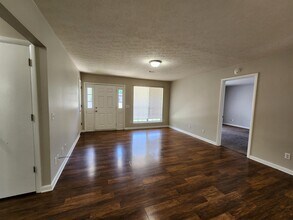 1600 Garden Ln in Cookeville, TN - Building Photo - Building Photo