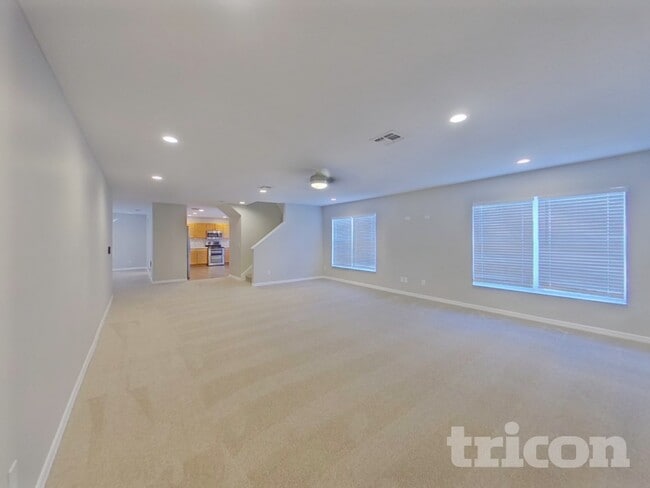 345 Sky Valley St in Clermont, FL - Building Photo - Building Photo