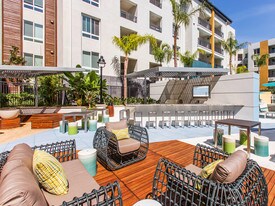 Newland Apartments For Rent Huntington Beach Ca Elan Huntington Beach Apartments