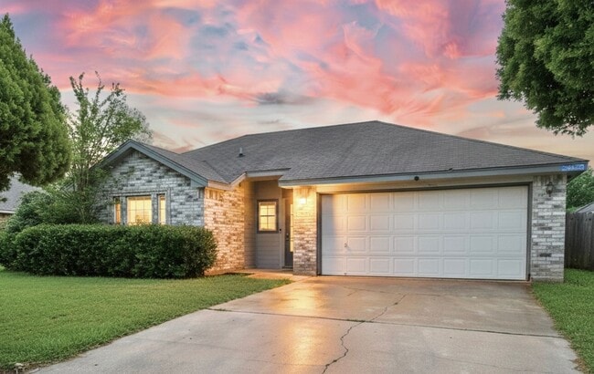 property at 1902 Amethyst Dr