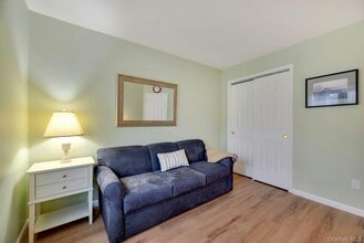 2555 Youngs Ave in Southold, NY - Building Photo - Building Photo