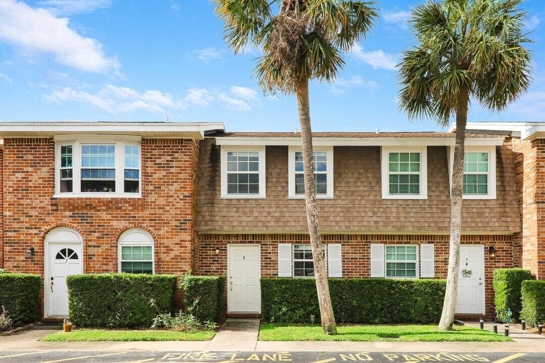 415 N Cypress Dr in Jupiter, FL - Building Photo