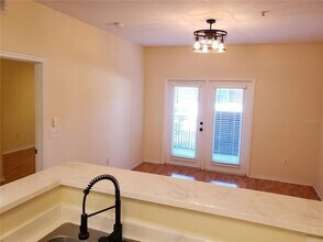 1910 E Palm Ave in Tampa, FL - Building Photo - Building Photo