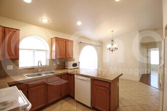 1140 S Cholla St in Chandler, AZ - Building Photo - Building Photo