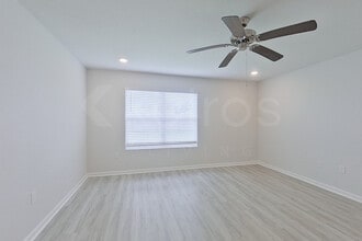 127 Swallowtail Ln in Pensacola, FL - Building Photo - Building Photo