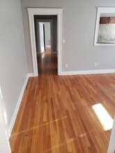 Peabody Place, LLC. in Peabody, MA - Foto de edificio - Interior Photo