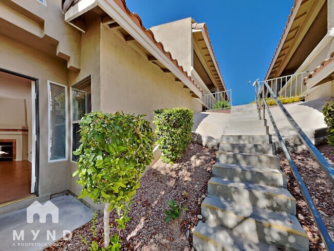 3254 Mystic Ridge Ct in Las Vegas, NV - Building Photo - Building Photo