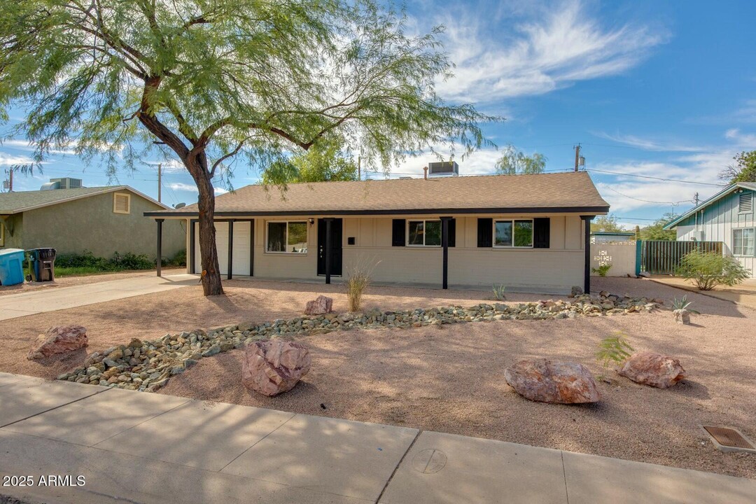 13408 N 35th St in Phoenix, AZ - Building Photo