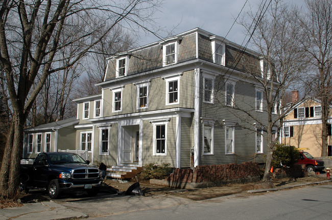 16 Tremont St in Newburyport, MA - Building Photo - Building Photo