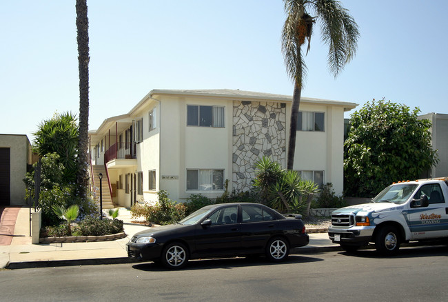 University Heights Apartments in San Diego, CA - Building Photo - Building Photo