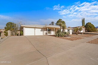 7141 Gran Vida Dr in El Paso, TX - Building Photo - Building Photo