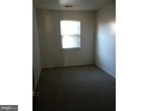 7224 Edmund St in Philadelphia, PA - Building Photo - Building Photo