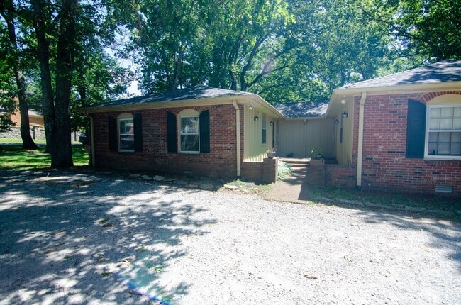 3601 Hobbs Rd in Nashville, TN - Building Photo - Building Photo