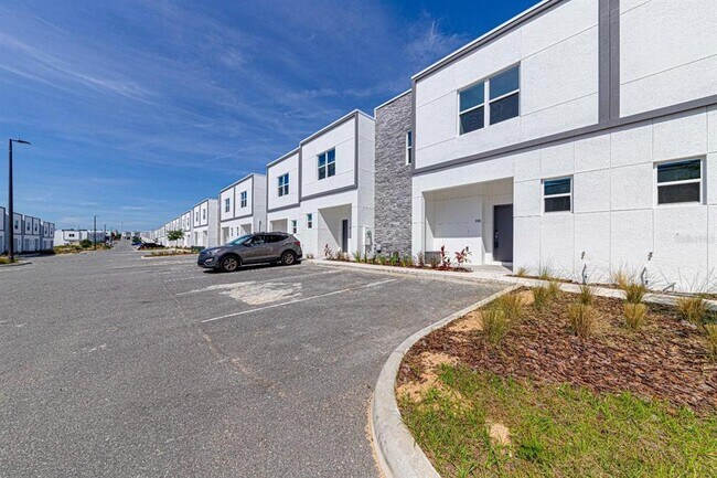 property at 633 Trikomo Dr