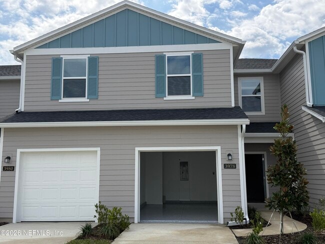 3978 Mid Century St in Jacksonville, FL - Building Photo - Building Photo