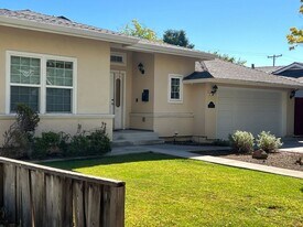 4832 Kingdale Dr in San Jose, CA - Building Photo