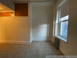 1223 Beacon St in Brookline, MA - Building Photo - Building Photo