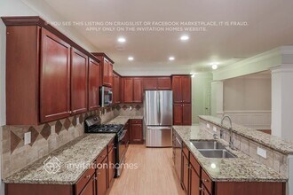 12881 Deer Park Ln in Alpharetta, GA - Foto de edificio - Building Photo