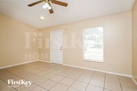 356 Lake Daisy Cir in Winter Haven, FL - Building Photo - Building Photo