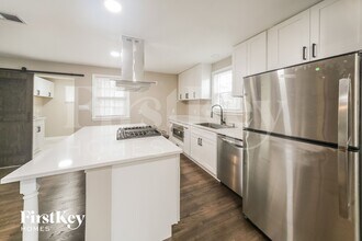 1829 Downing St in Memphis, TN - Building Photo - Building Photo