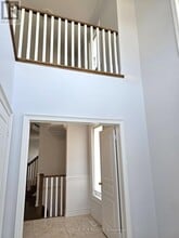 40 Thatcher Crescent in East Gwillimbury, ON - Building Photo - Building Photo