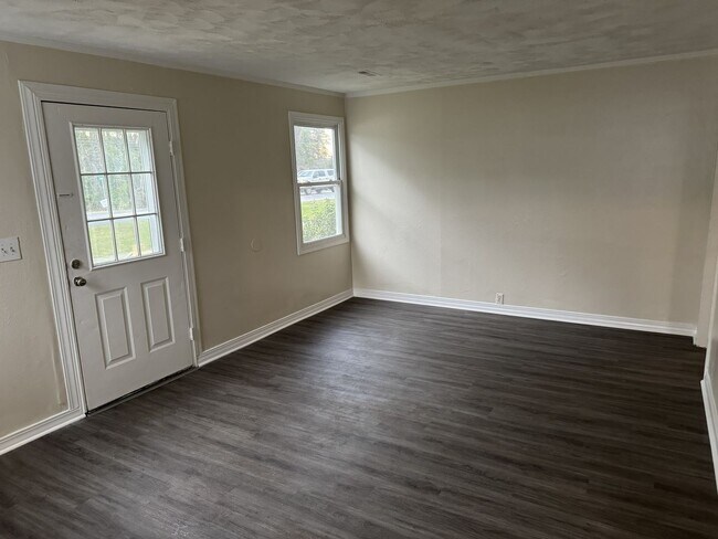 305 Miller Blvd in Havelock, NC - Building Photo - Building Photo