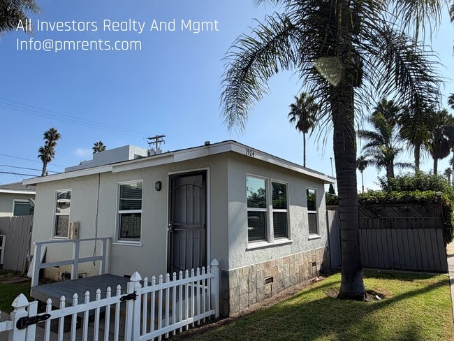 1922 S Tremont St in Oceanside, CA - Building Photo - Building Photo