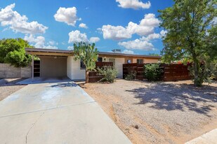 3221 S Grady Ave in Tucson, AZ - Building Photo