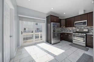 9411 Harrison St in Des Plaines, IL - Building Photo