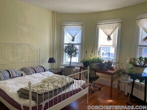 52 Crescent Ave in Boston, MA - Building Photo - Building Photo