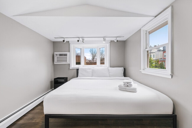 529 Ave E in Bayonne, NJ - Building Photo - Building Photo