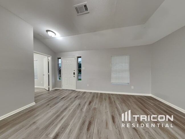 12638 Burdine St in Houston, TX - Building Photo - Building Photo