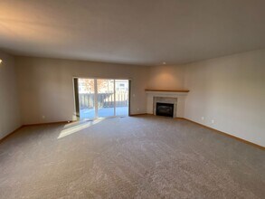 462 Stillwater Creek Dr in Bozeman, MT - Building Photo - Building Photo