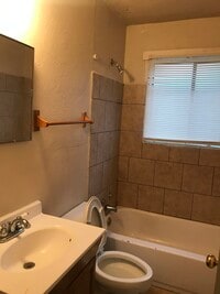 2818 S Grove St, Unit 2818