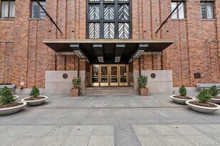 20 West St in New York, NY - Building Photo