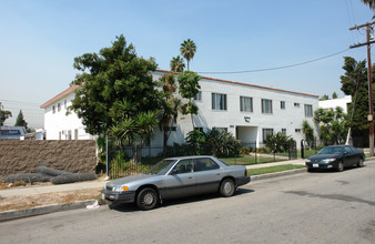 Ambrose Place in Van Nuys, CA - Building Photo - Building Photo