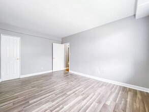 824 Jersey Ave in Elizabeth, NJ - Building Photo - Building Photo