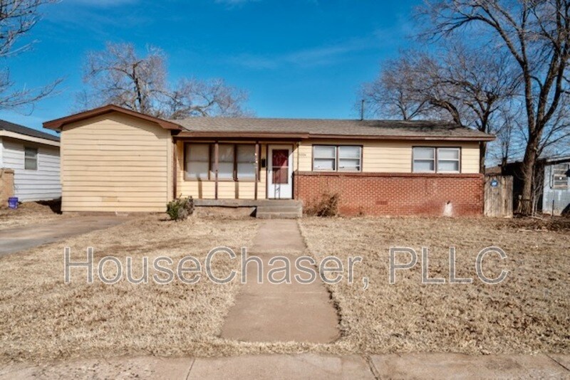 5004 40th St in Lubbock, TX - Building Photo