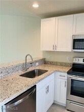 1631 SW 1st Ave in Cape Coral, FL - Building Photo - Building Photo
