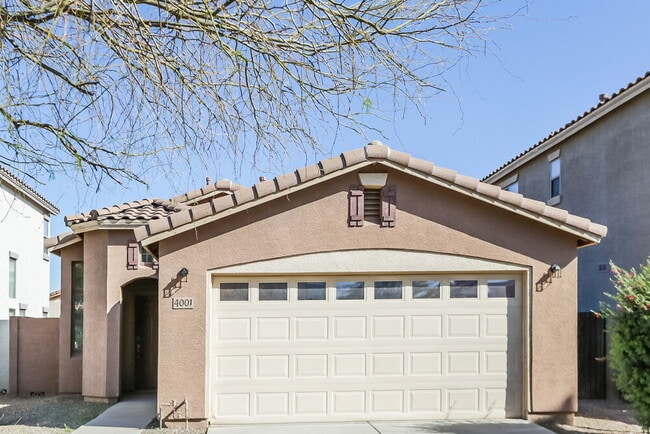 property at 4001 E Timberline Rd
