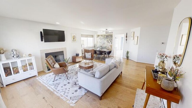 3982 Bridle Pass in Ann Arbor, MI - Building Photo - Building Photo