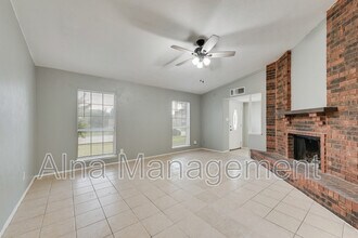 125 Lucinda Dr in Garland, TX - Building Photo - Building Photo