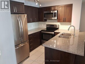 23 Hollywood Ave in Toronto, ON - Building Photo - Building Photo