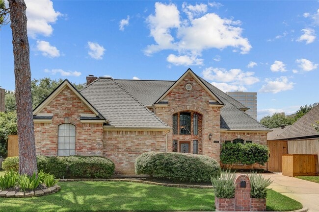 property at 11703 Wickhollow Ln