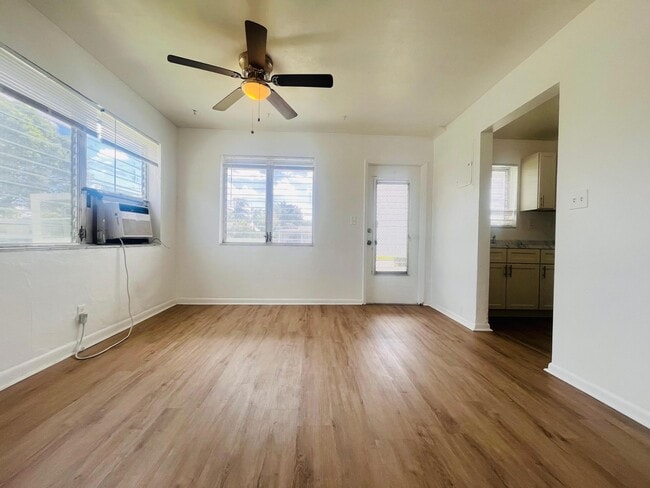 1241 W River Dr in Margate, FL - Building Photo - Building Photo