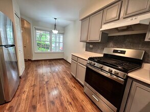 883 Brompton Ct in Carol Stream, IL - Building Photo - Building Photo