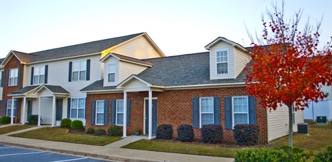 Dudley's Grant in Winterville, NC - Foto de edificio