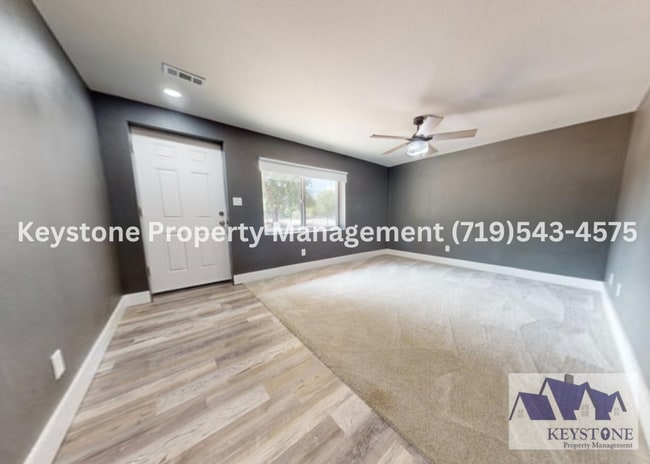 1184-32 1/2 32 1/2 Ln in Pueblo, CO - Foto de edificio - Building Photo