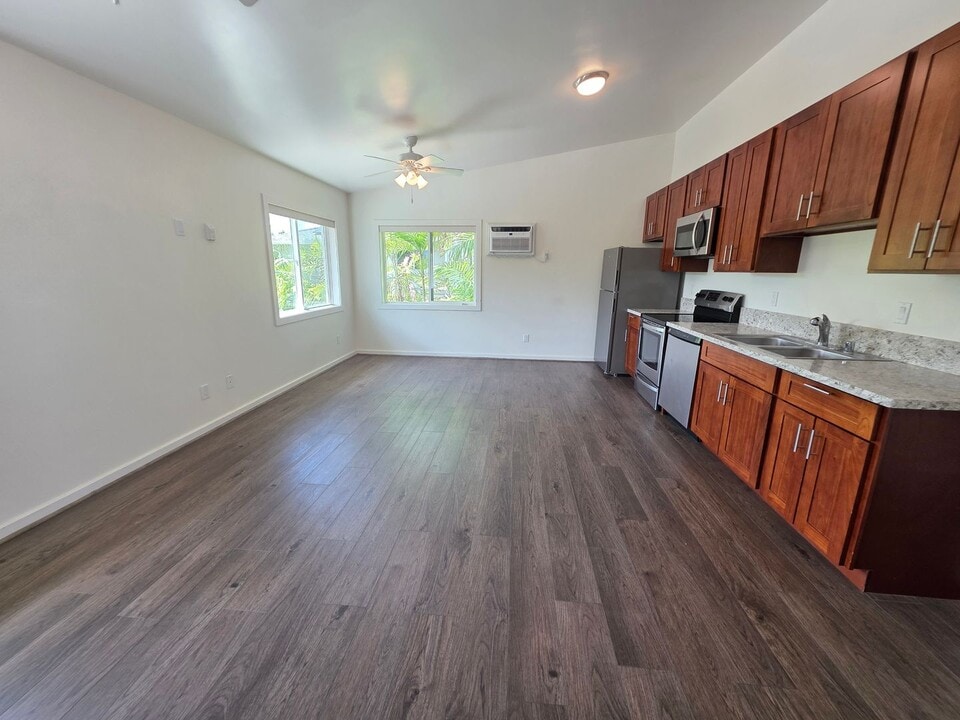 117 Maluniu Ave in Kailua, HI - Building Photo
