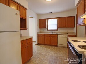 20 Canterbury Ct in Jasper, IN - Building Photo - Building Photo